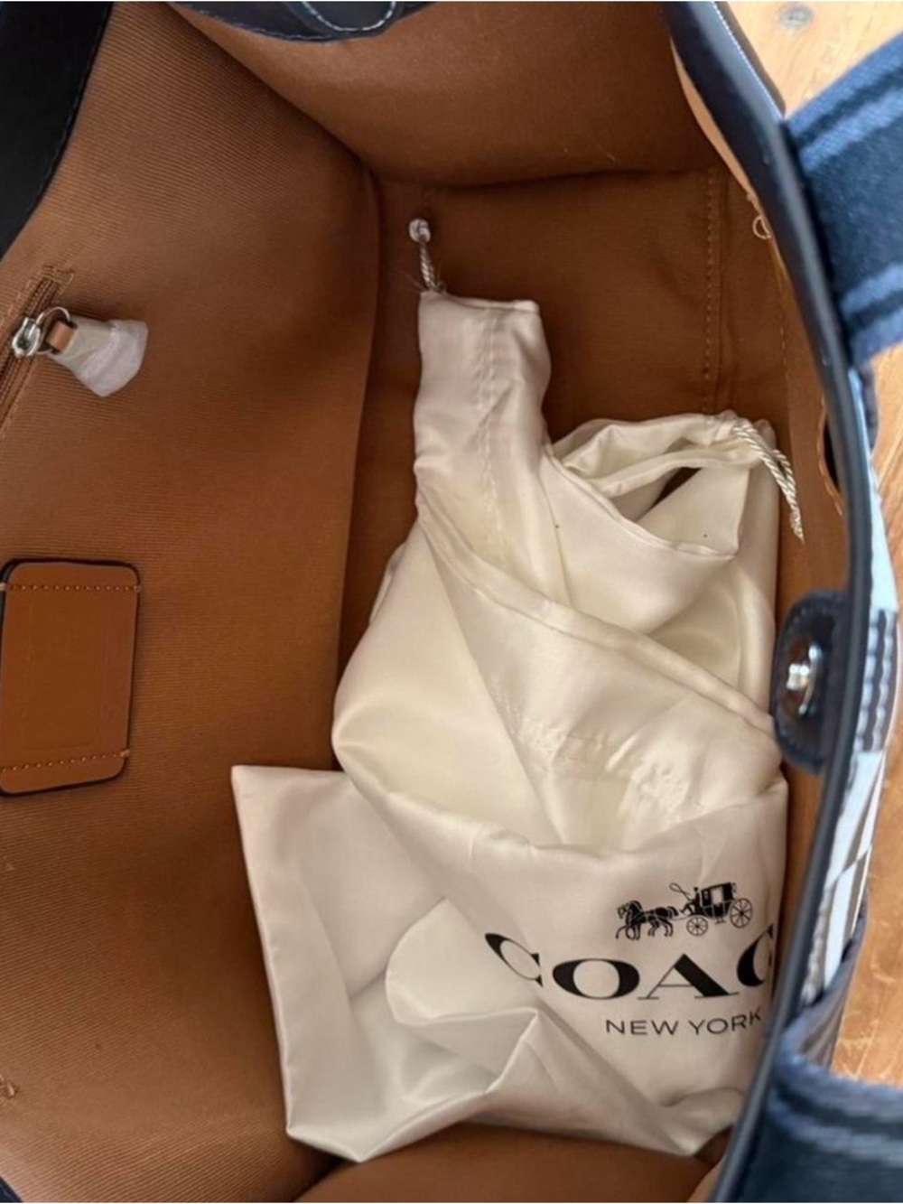 Coach Black and White Checkerboard Leather Tote with dust bag - Picture 3 of 3